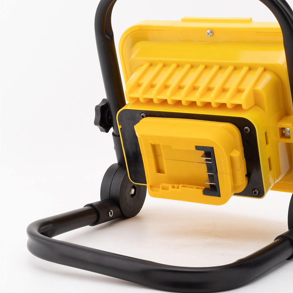 Outdoor Lighting Milwaukee - LED-Arbeitsleuchte für Makita/Milwaukee/Dewalt 18 V Li-Ionen-Akku,
